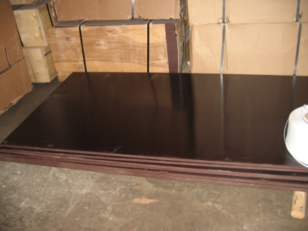 ламинированная фанера в Москве, фанера ламинированная на складе в Москве